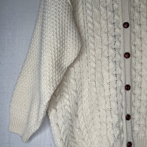 Vintage 90s Highland Home Industries Hand Knit Pure Wool Cream Cardigan | Sz: S - Picture 5 of 13